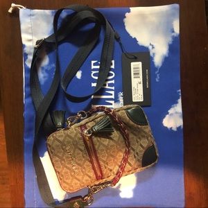 Micro Crosby Ivy Logo Jacquar